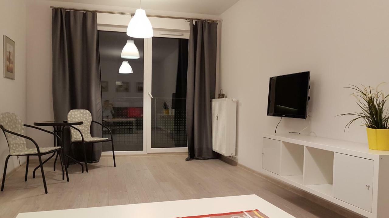 Apartament Akwarelowy Apartment Kolobrzeg Bagian luar foto