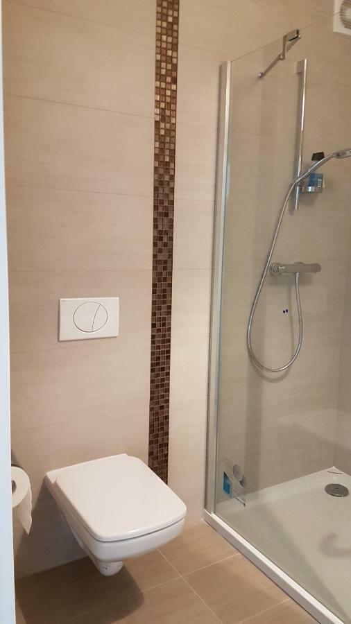 Apartament Akwarelowy Apartment Kolobrzeg Bagian luar foto